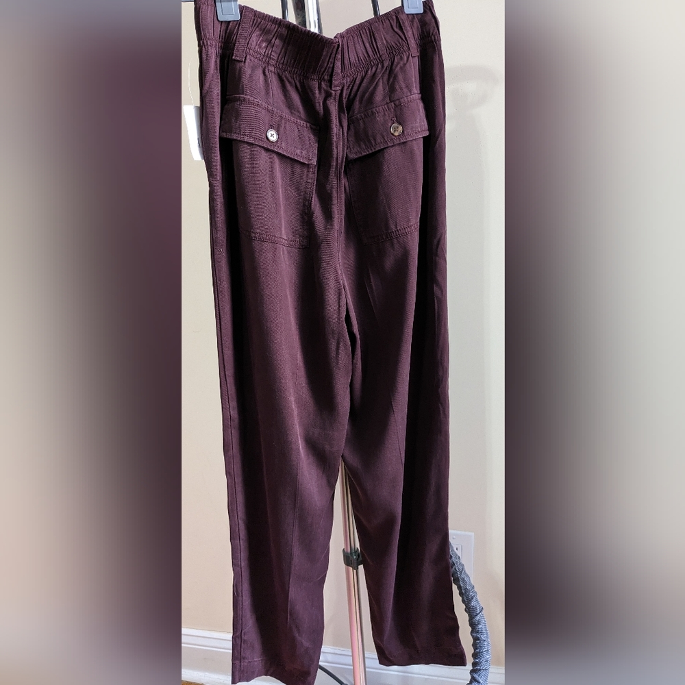 Gap High Rise Pull On Pant